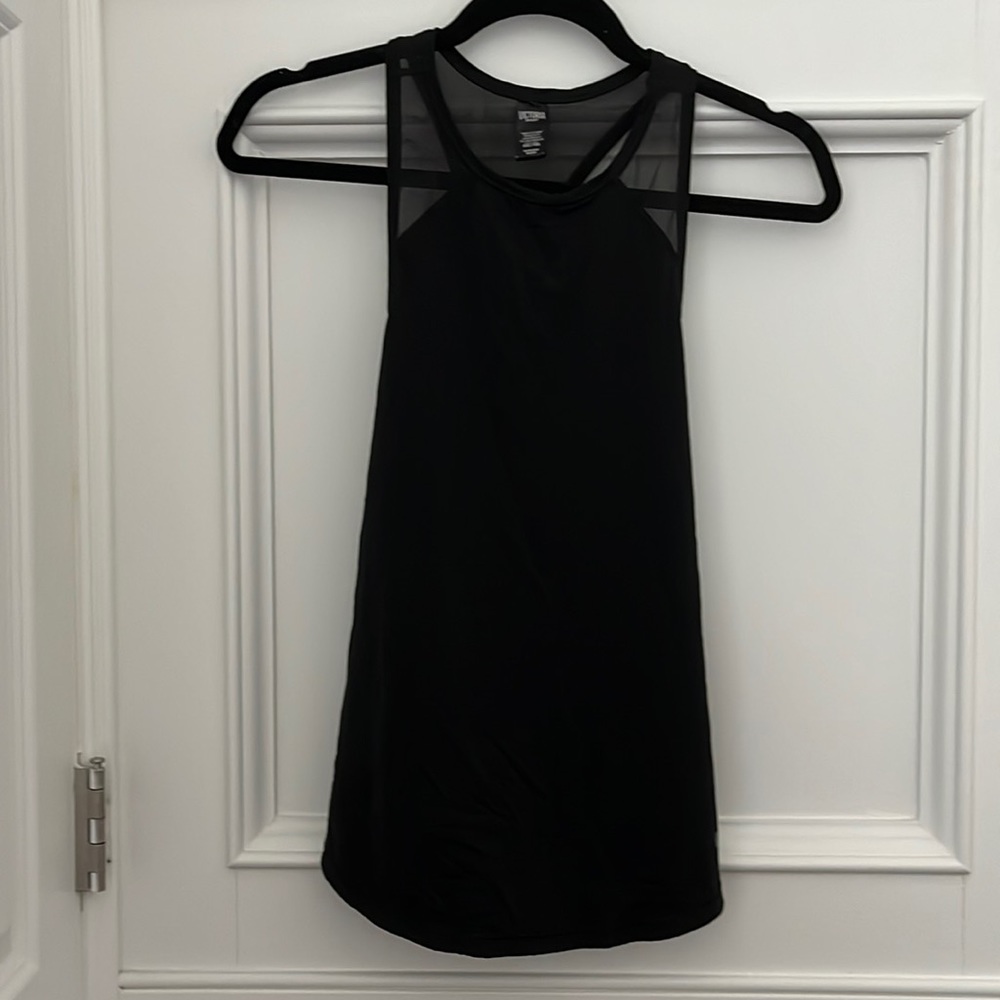 Victoria Sport tank top